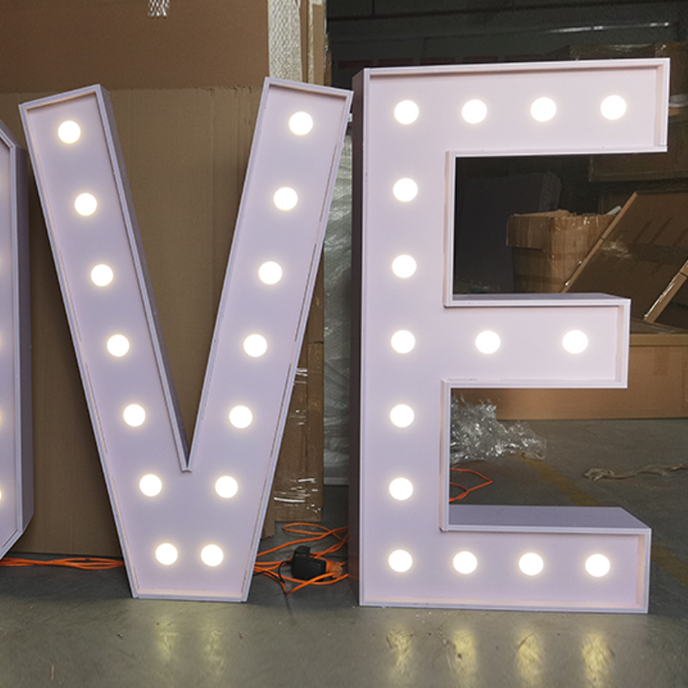 tendone illuminato lettera num - Light Up Letters Marquee recensione e prezzo